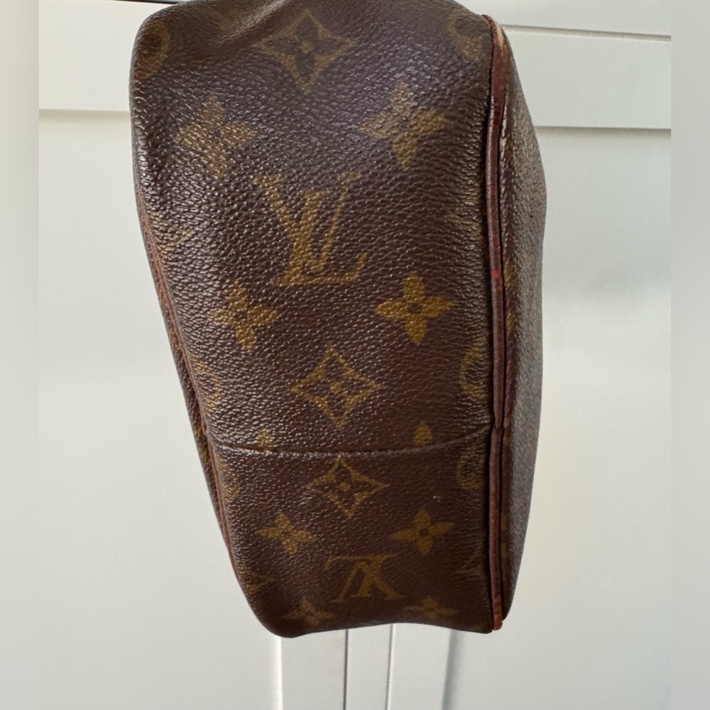 LOUIS VUITTON Vintage Monogram Nil-Style Crossbody Bag Very Good Vintage Cond - Picture 9 of 16